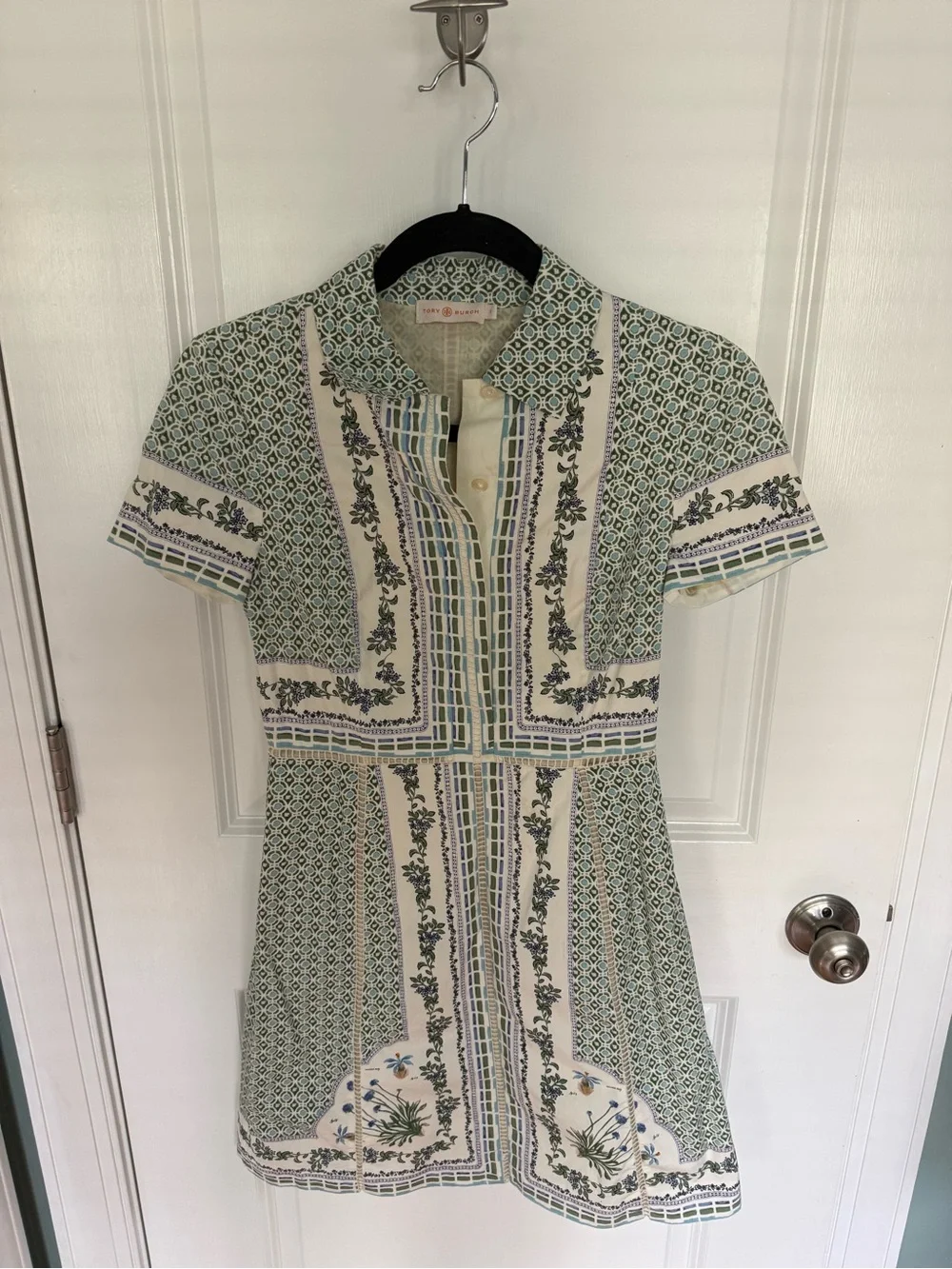 Gorgeous and rare Tory Burch White and Green Botanical Mini Dress